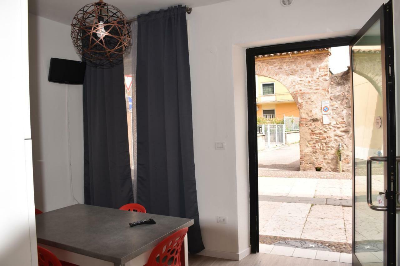 Bb Ombretta Bed & Breakfast Valeggio sul Mincio Bagian luar foto