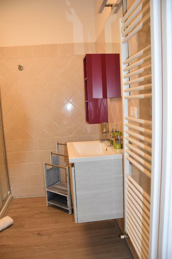 Bb Ombretta Bed & Breakfast Valeggio sul Mincio Bagian luar foto