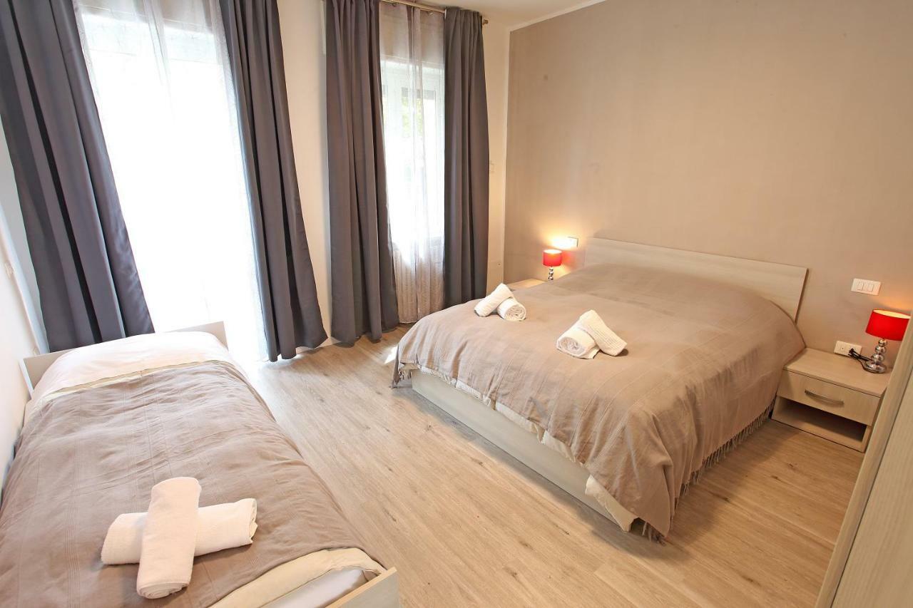 Bb Ombretta Bed & Breakfast Valeggio sul Mincio Bagian luar foto